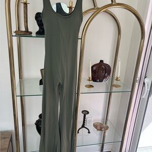 Olive Green Sleeveless Jumpsuit